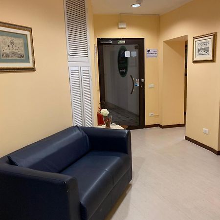 Guesthouse B&B Piazza Istria Рим Екстер'єр фото